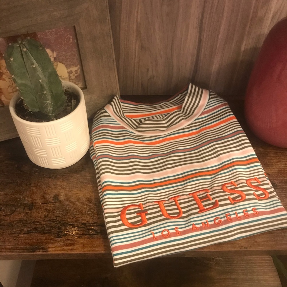 Guess top NWT